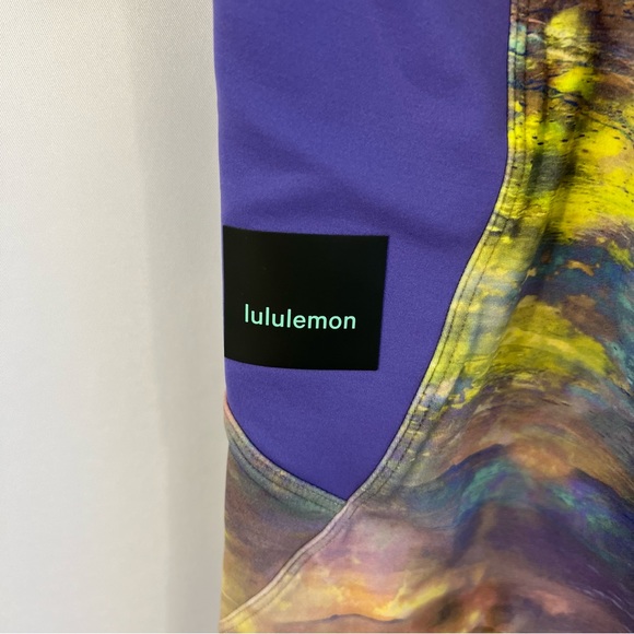 Lululemon Cargo Super-High-Rise Hiking Tight 25" Size 2 ALNM Altered Multi-Color - Picture 10 of 10